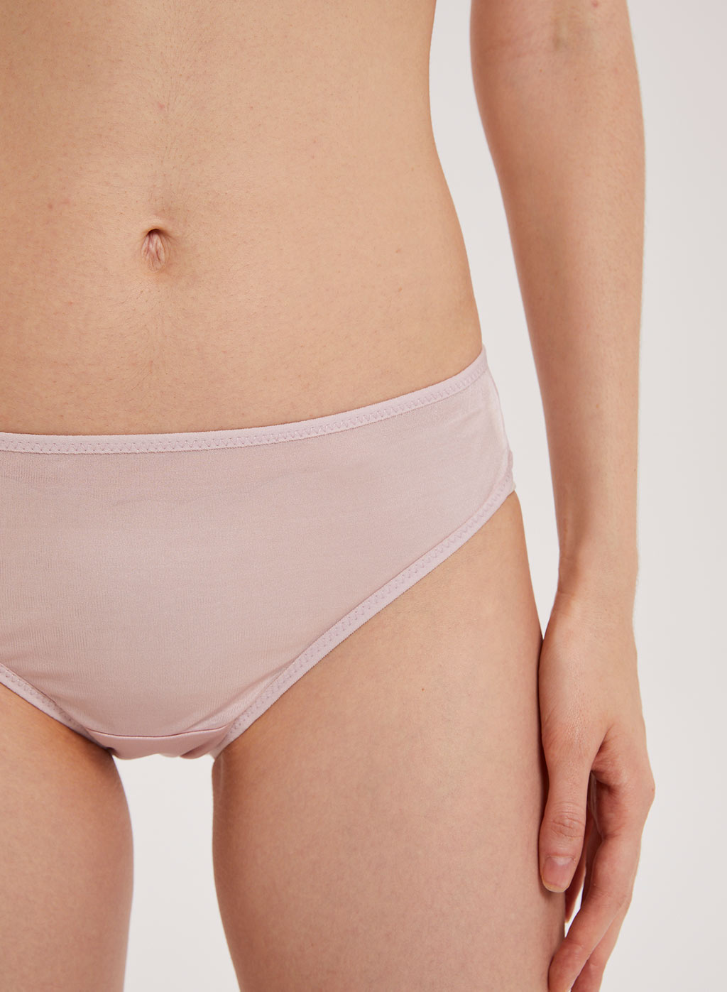 100% Silk No-Show Underwear, Women's Solid Bra